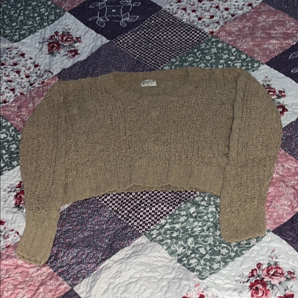 Women's Tan Sweater